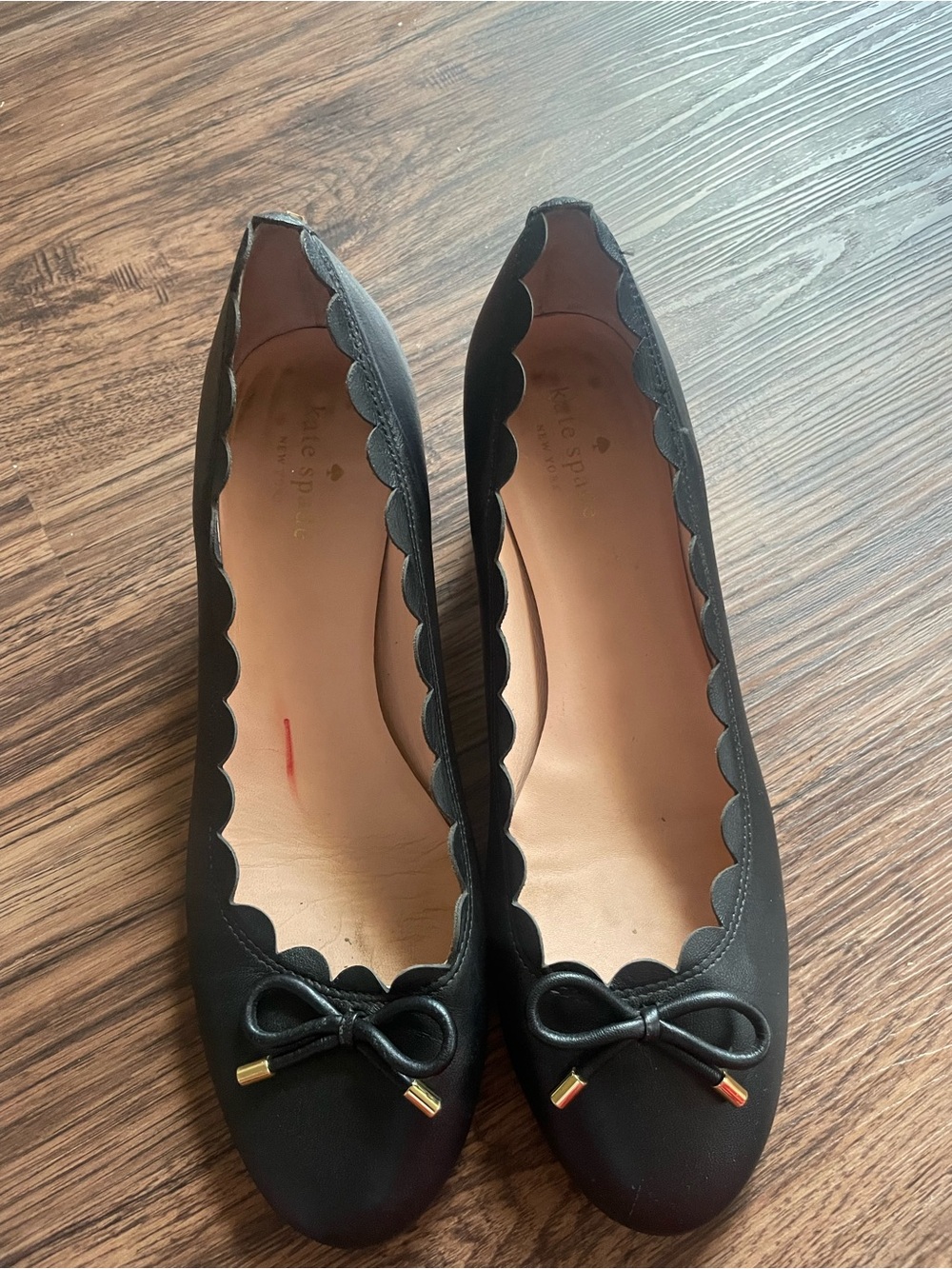 kate spade Black Scallop-Edge Bow Ballet Flats